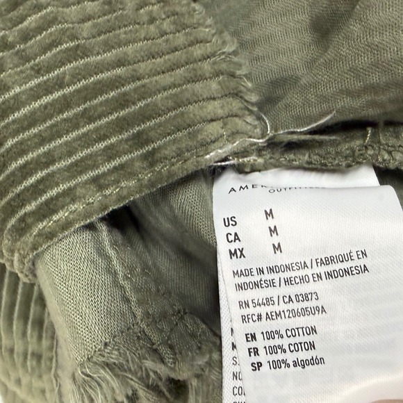 American Eagle Corduroy Cropped Shacket Olive Green Womens Medium Frayed Hem‎ - Picture 5 of 8